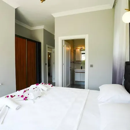 Petra Villa *