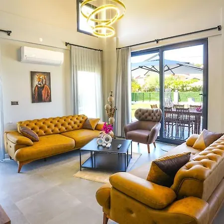 Petra Villa *